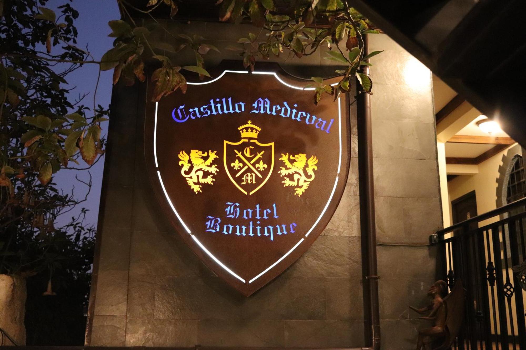 Castillo Medieval 3*