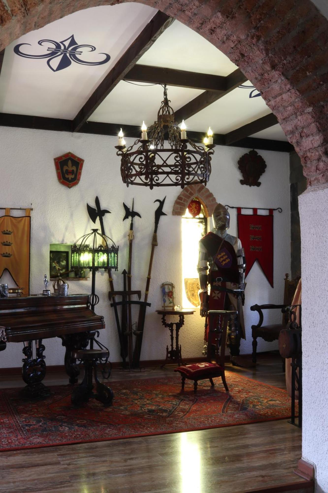 Hotel Castillo Medieval Vina del Mar